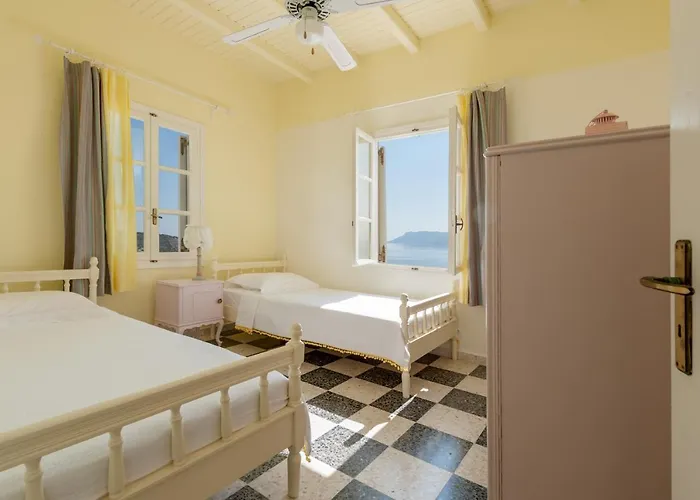 Kimolian Сasa de vacaciones *