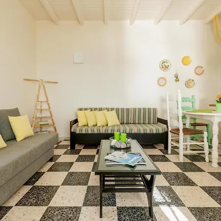 Kimolian Дом отдыха *